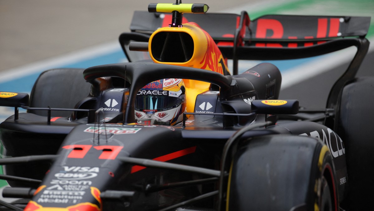Checo Pérez protagoniza increíble rebase sobre Alonso y Sainz en Sprint del GP de China (AFP)