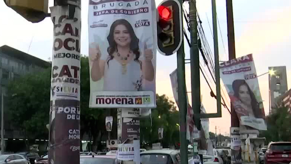 Ciudadanos exigen limpieza en las calles por la basura electoral en CdMx