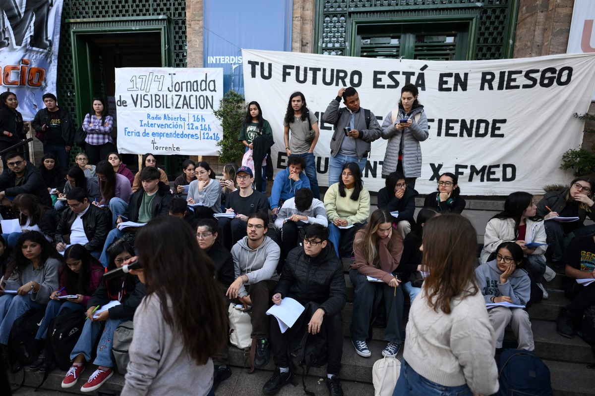 Protestan en Argentina contra Javier Milei. | AFP