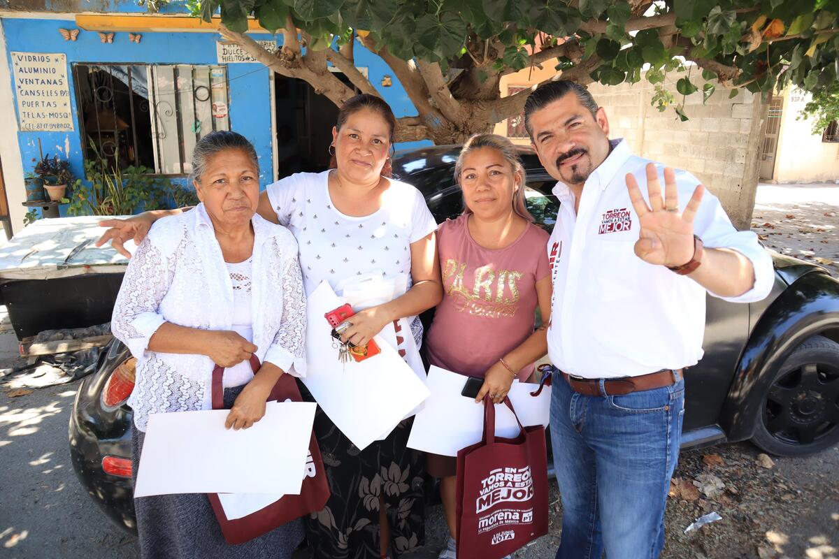 Shamir Fernández recorrió estos días el fraccionamiento Latinoamericano y Villas de Zaragoza. | Especial