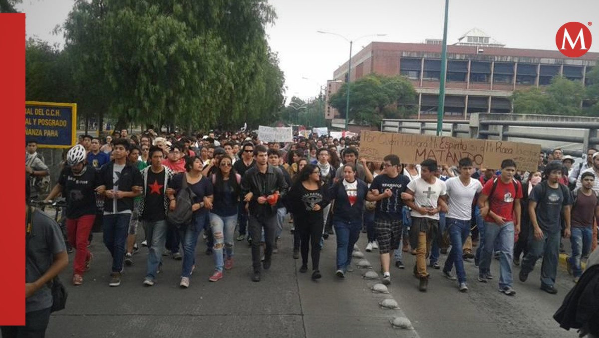 Los jóvenes sufren angustia por su futuro financiero | Facebook