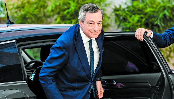 Mario Draghi, ex presidente del BCE, aboga por la industria europea. Angelo Carconi/EFE