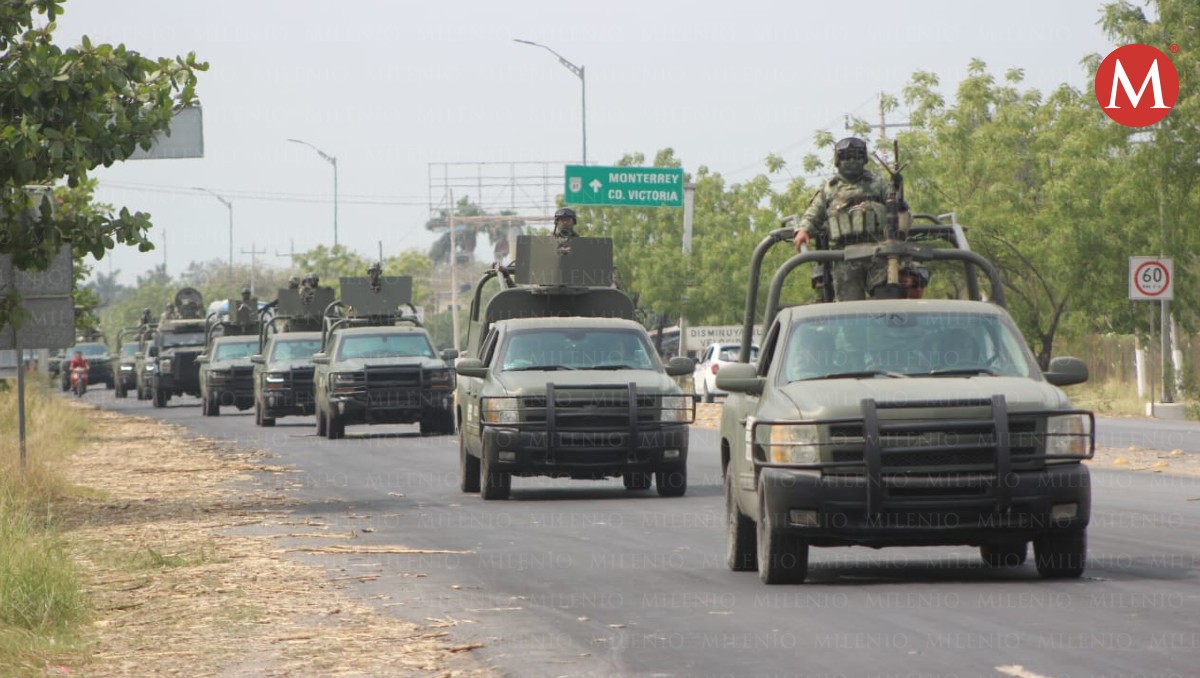 Militares de la Sedena brindan seguridad en Tamaulipas. (Sergio Sánchez)