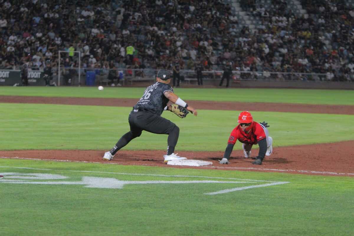 Durango vence a Algodoneros en el Revolución. (Roberto Amaya)