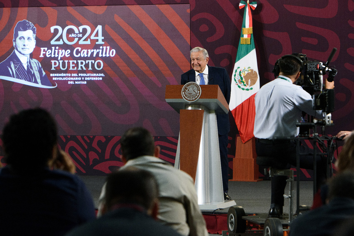 AMLO reveló el motivo por el cual Palacio Nacional está blindado con vallas | Especial
