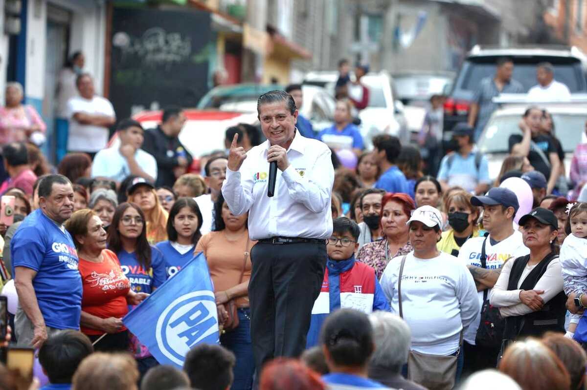 Candidato de la coalición Va x CDMX en calles de Coyoacán / Cortesía