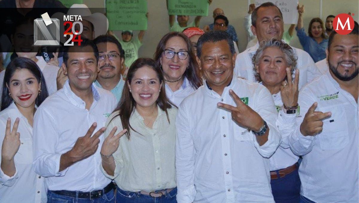 La presidenta nacional del Partido Verde, Karen Castrejón Trujillo, con la militancia. | Especial