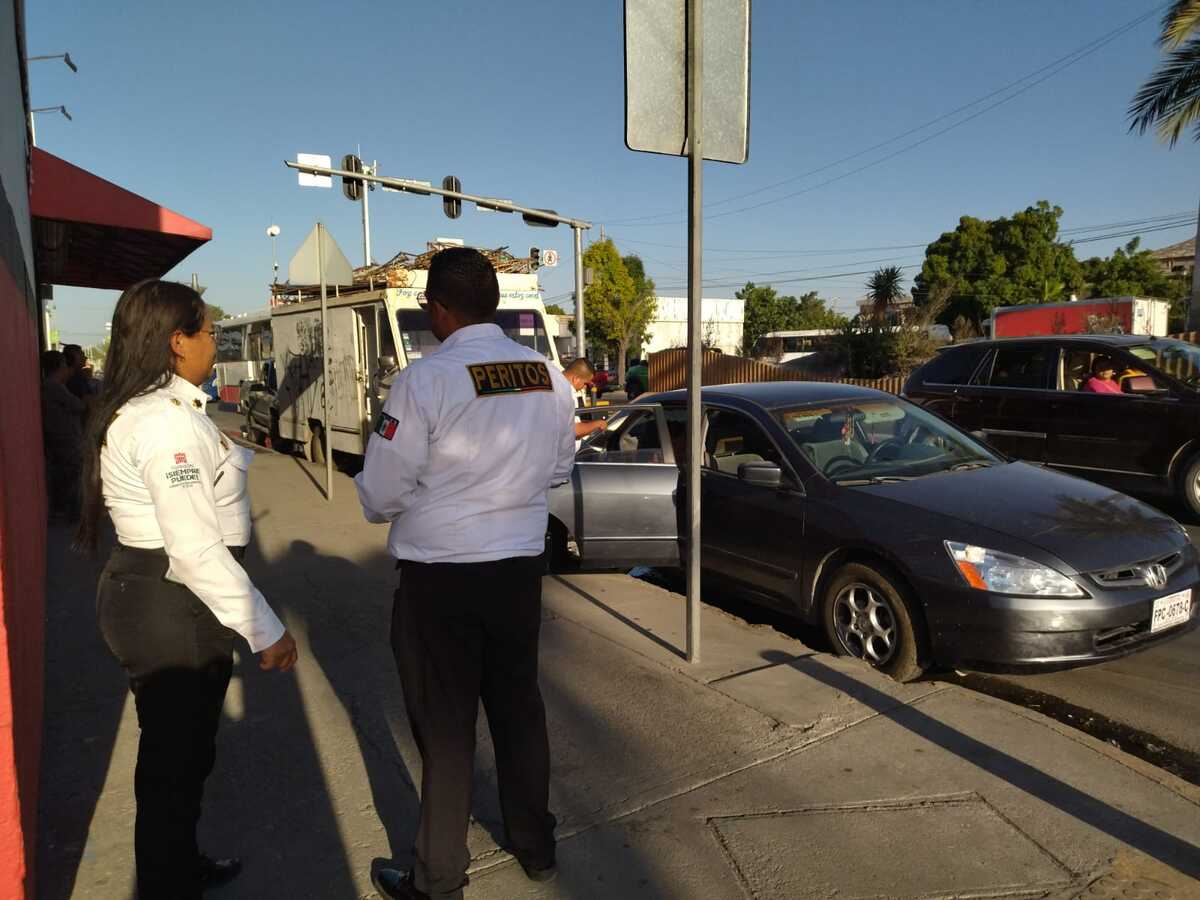 Choque en Centro de Torreón. | Especial