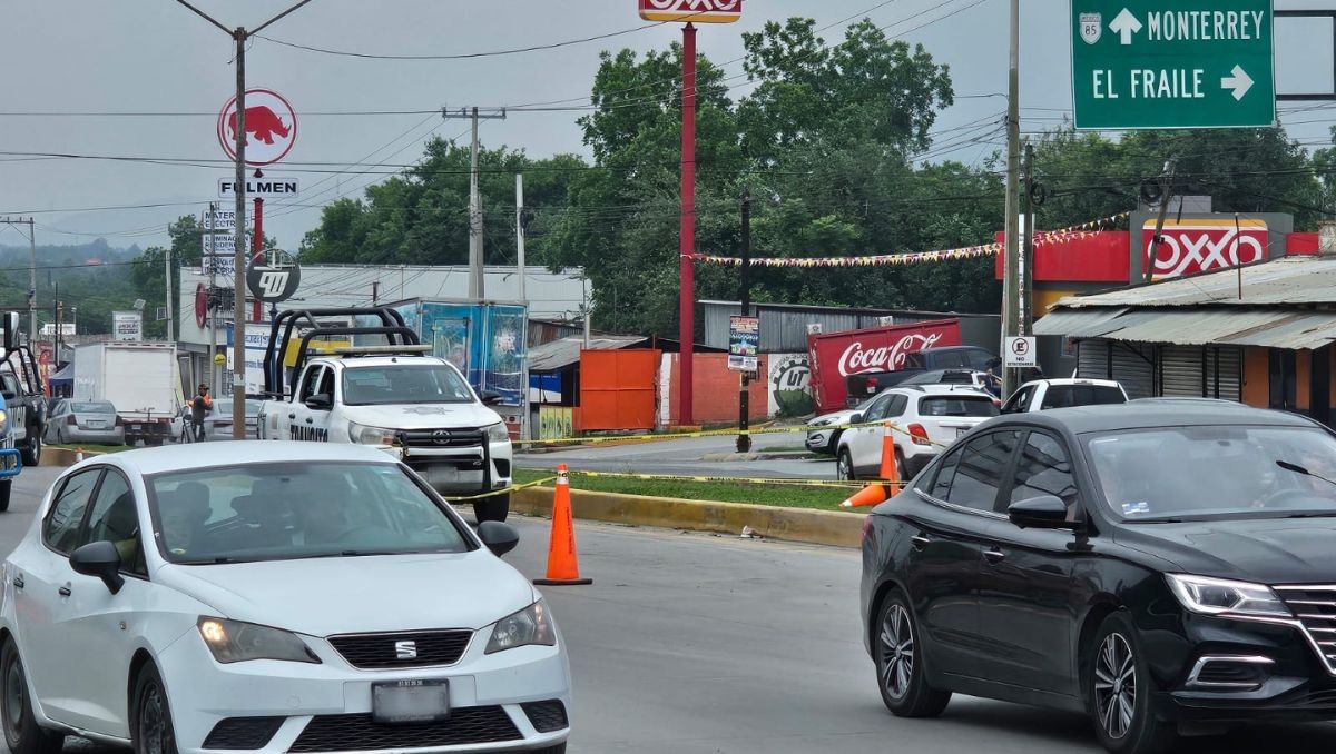 El accidente ocurrió a la altura del kilómetro 223, en dirección hacia el municipio de Montemorelos | Fabricio Gallegos
