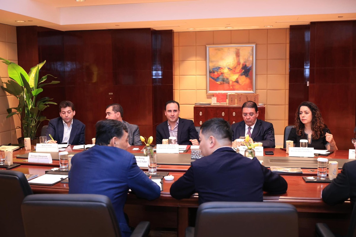 Manolo Jiménez expone las fortalezas de seguridad en Coahuila dentro de la gira por Asia. | Especial