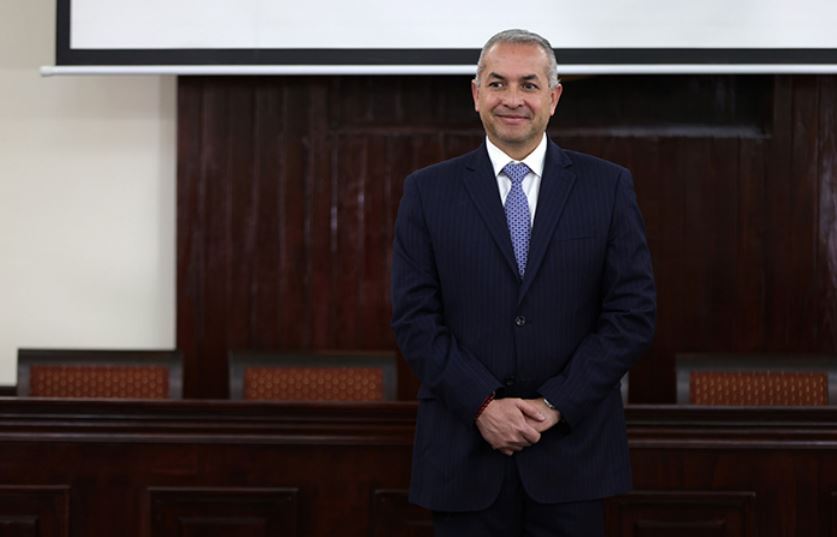 Sergio Baños se pronunció por una campaña de propuestas. (Jorge Sánchez)