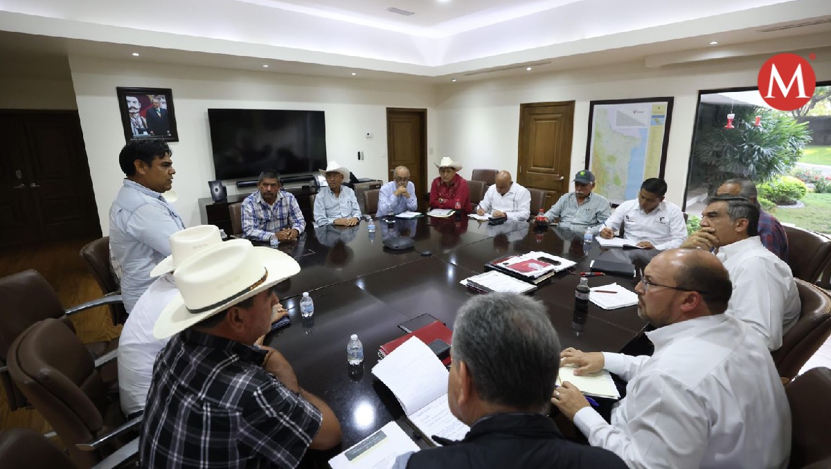 Productores de sorgo tienen diálogo con Américo Villarreal