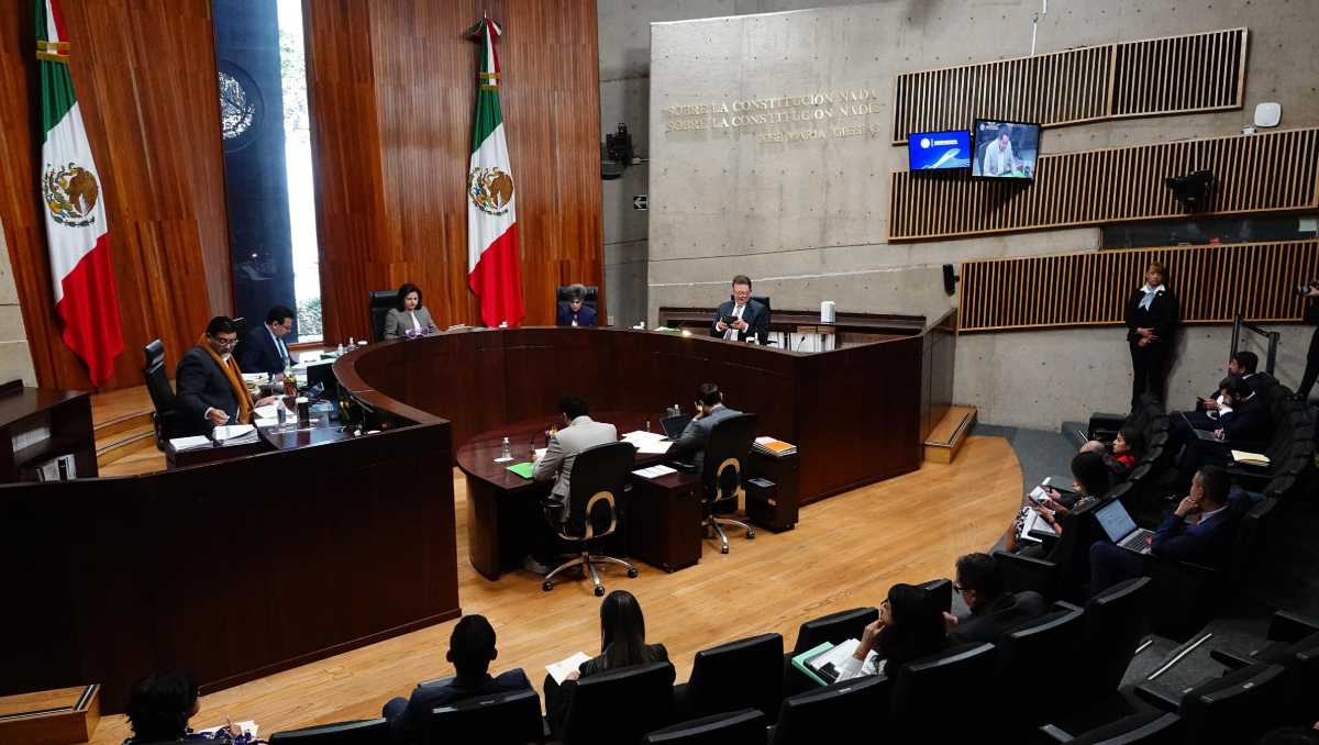 El TEPJF confirmó que AMLO incurrió en ilícitos electorales desde la conferencia de prensa mañanera del 1 de febrero. | Cuartoscuro