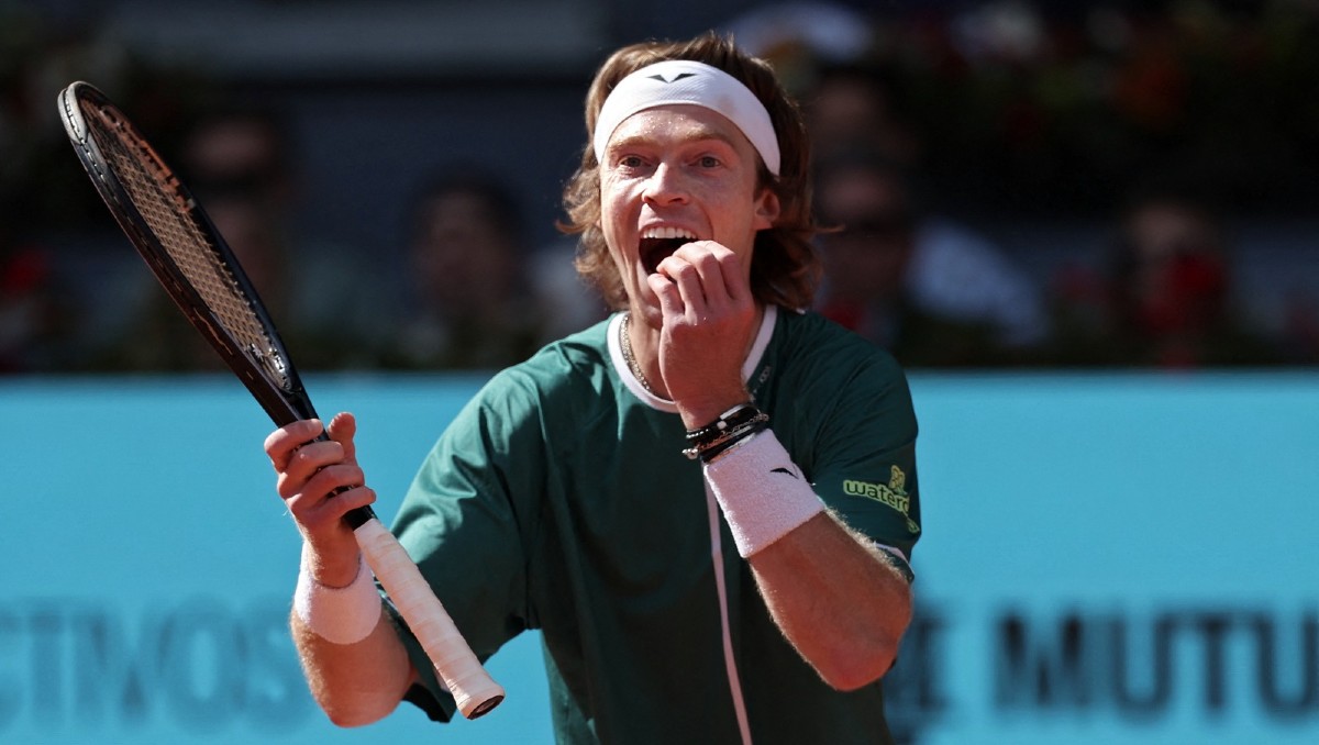 Andrey Rublev esta imparable y va por su corona número 16 (AFP)