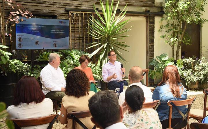 Chertorivski asgeura que recuperara los sistemas de salud. (Foto: especial)