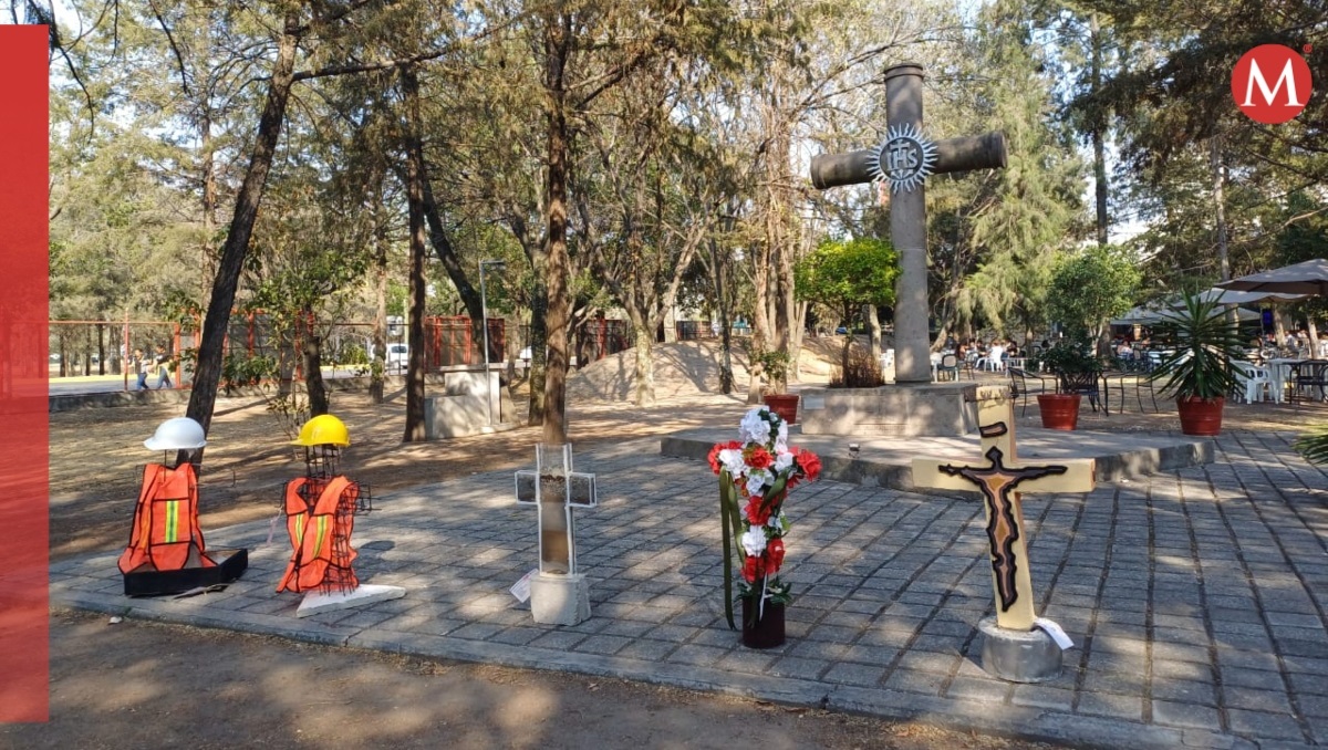 En la Ibero Puebla celebran el 3 de mayo con concurso de cruces | Elvia García