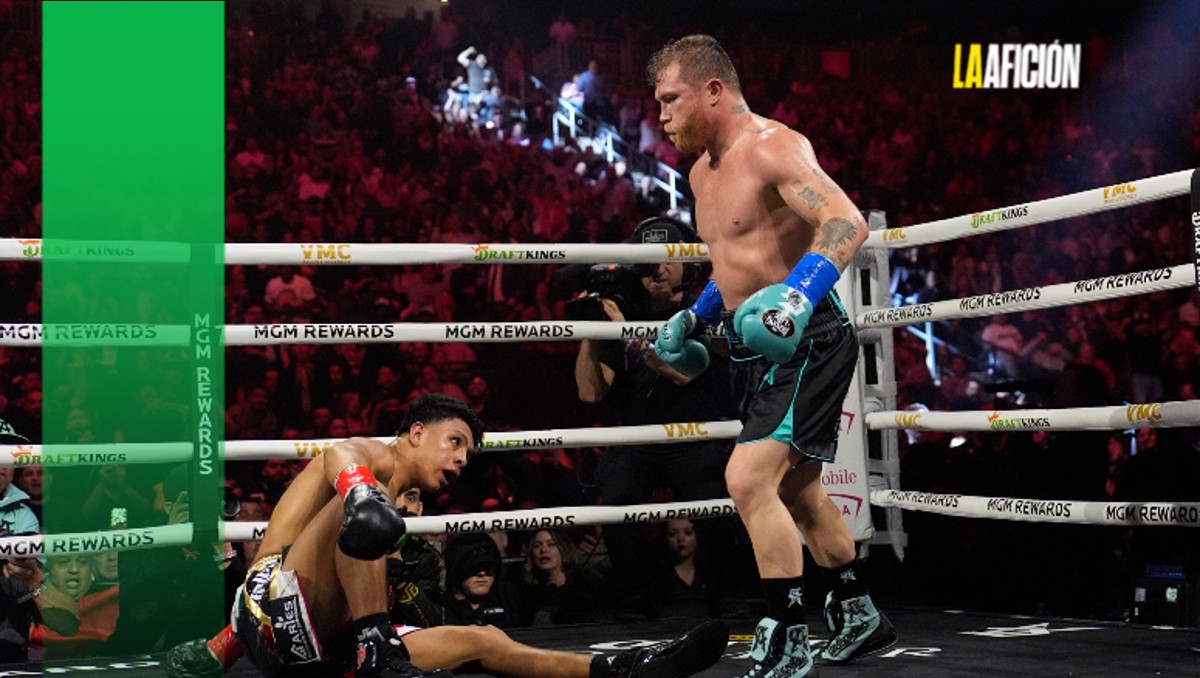 Así fue como 'Canelo' Álvarez mandó a la lona Jaime Munguía (AP)
