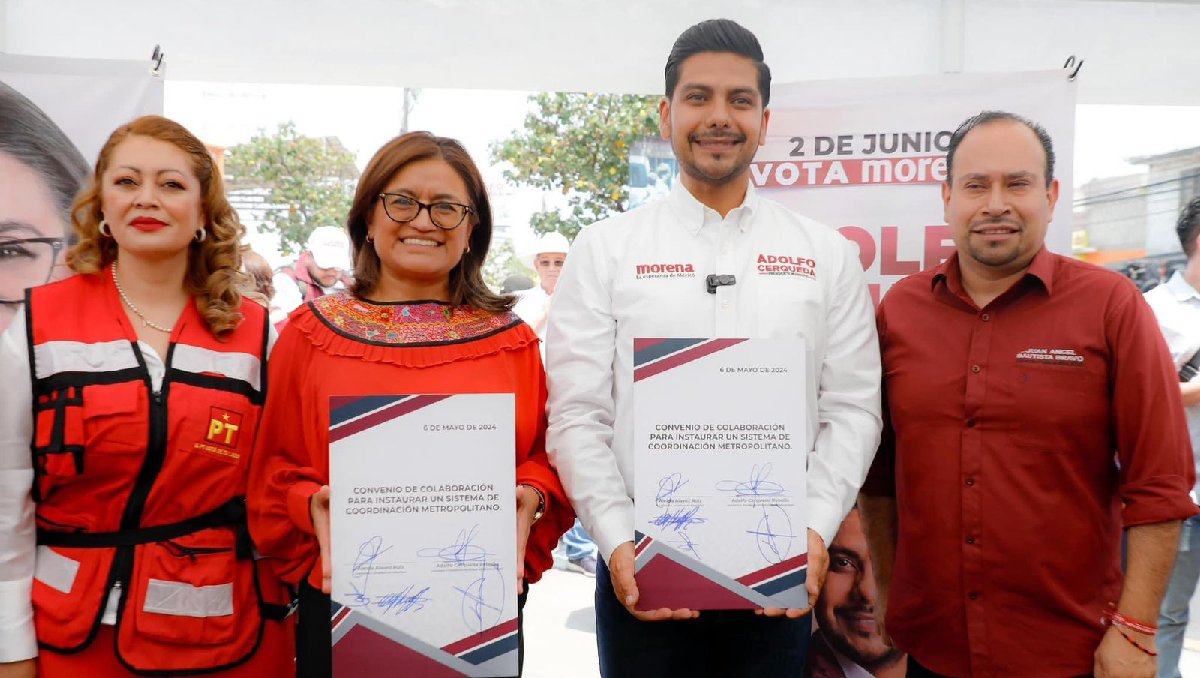 Adolfo Cerqueda Rebollo y Aleida Alavez Ruiz, firman convenio de seguridad. Foto: (Especial)