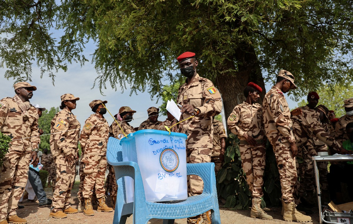 Elecciones presidenciales en Chad (Reuters)