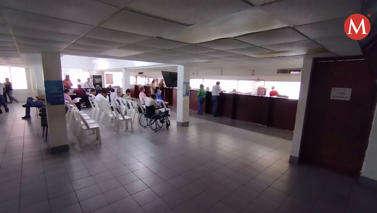 Oficina Fiscal de Tampico sin luz. (Jesús Alberto García)