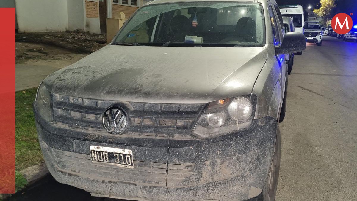 Los cadáveres fueron abandonados en una camioneta frente al hospital. | Especial