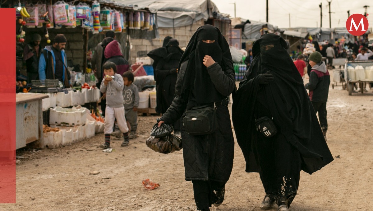 Los campamentos de ISIS albergan a unas 30 mil personas en Siria. | AP