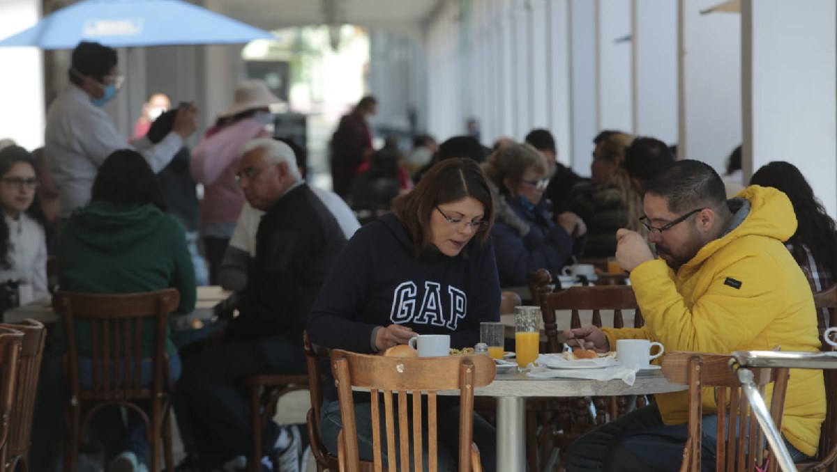 Esperan incremento en ganancias del sector de restaurantes por el Día de las Madres. Foto: (Tania Contreras)