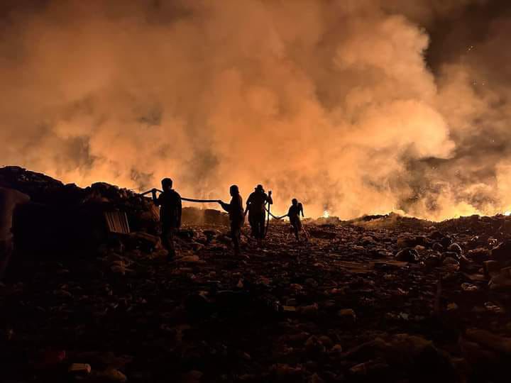 Incendio en basurero de la comunidad de Nanchital en Veracruz / Especial