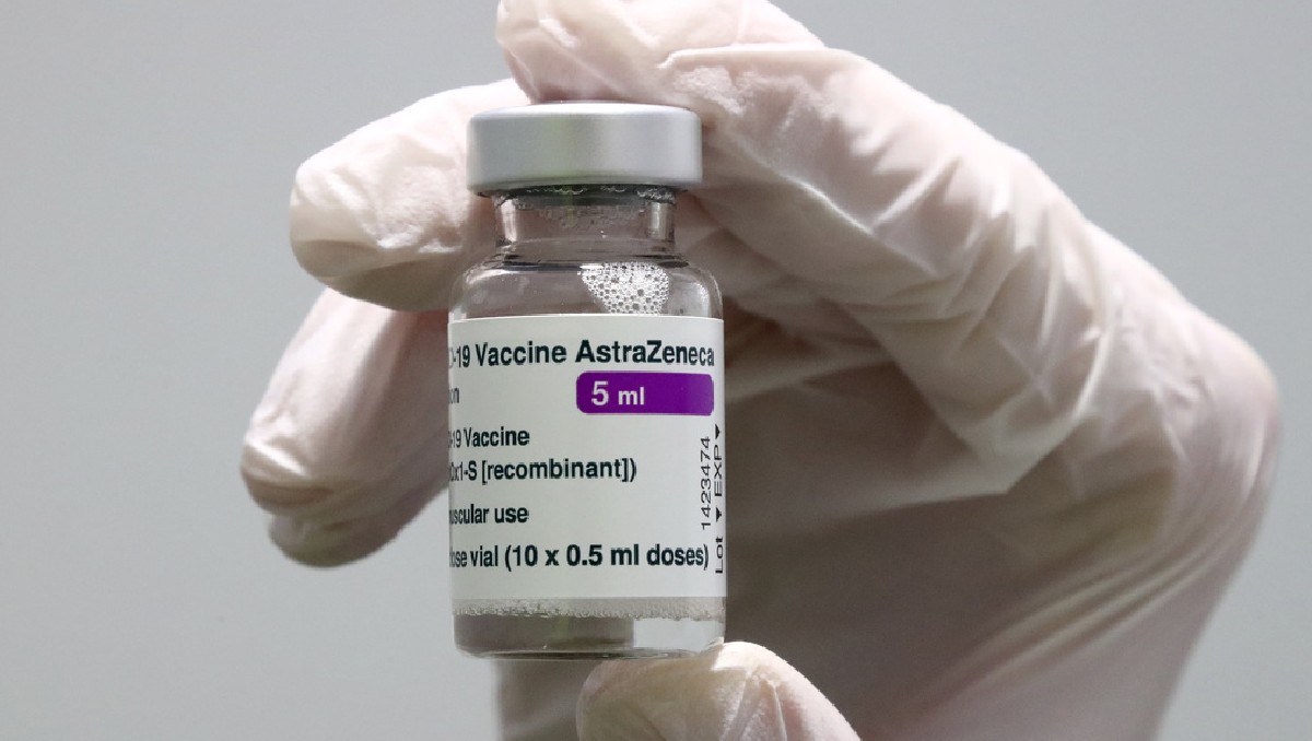La vacuna de AstraZeneca contra el covid-19 recibió el visto bueno de la EMA en enero de 2021. Foto: (AP)