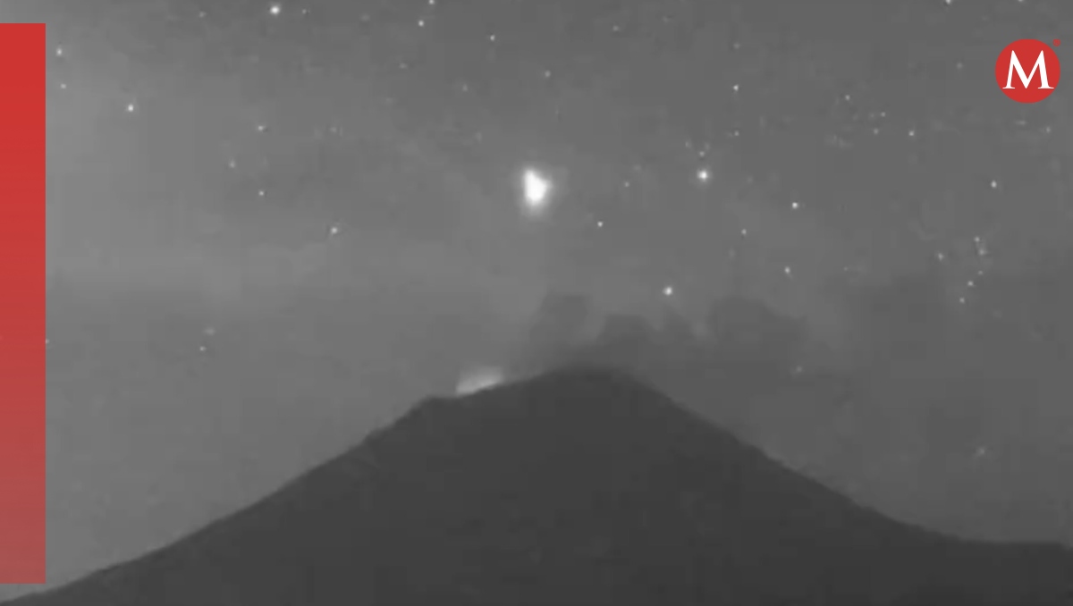 Captan objeto luminoso sobre el volcán Popocatépetl | Especial