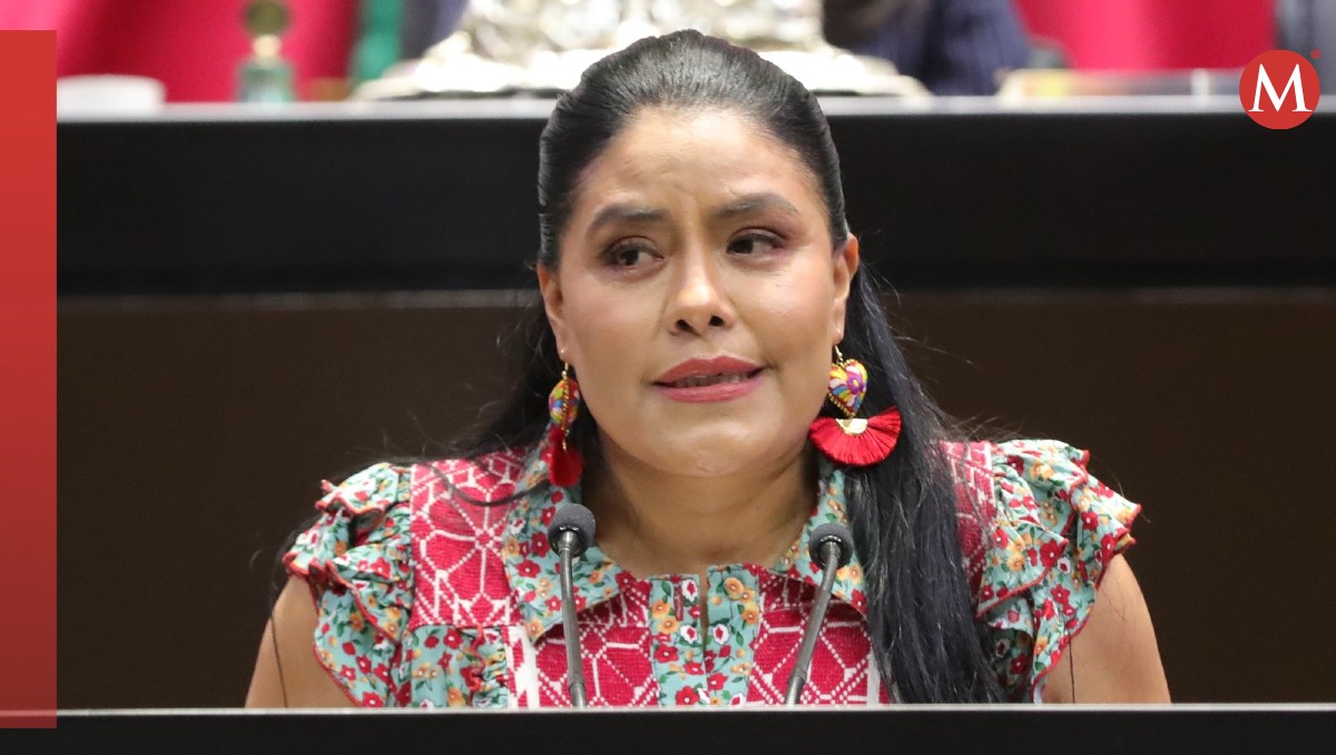 Eufrosina Cruz, diputada del PRI, durante una de sus intervenciones en tribuna. | Especial