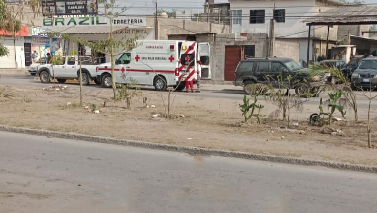 Cruz Roja en Tampico atiende a adulto mayor