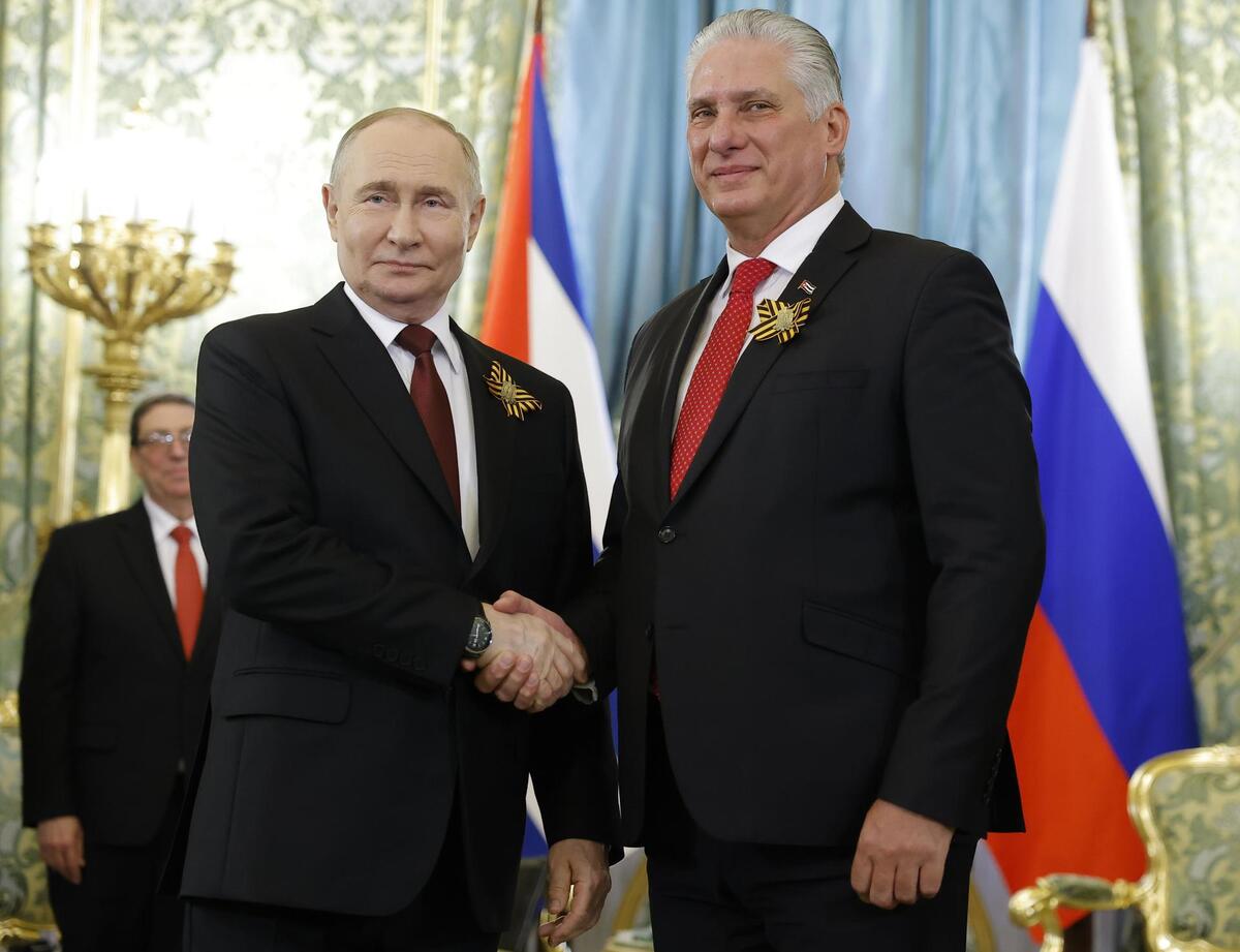 Vladimir Putin y Miguel Díaz-Canel se reúnen en Rusia | EFE