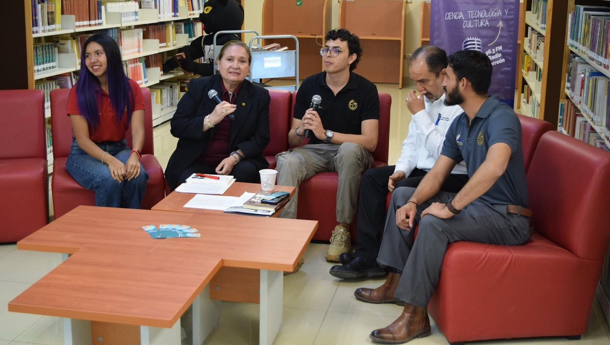 Desde hace 31 años, maestros y alumnos comparten su conocimiento. (cortesía)