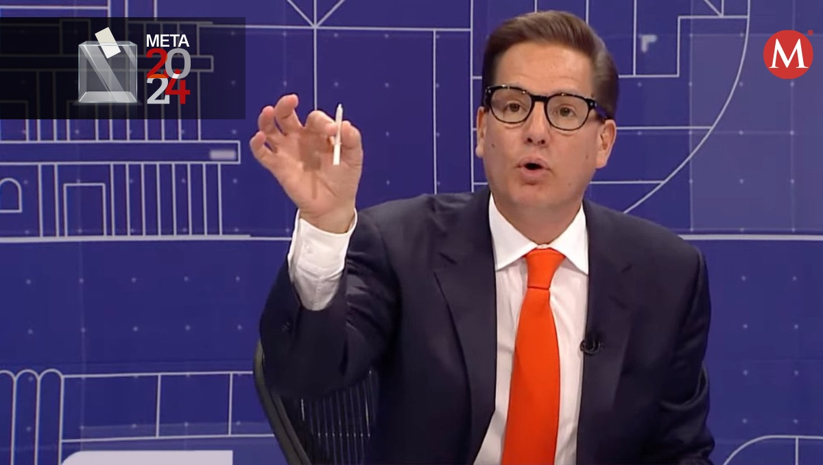 El candidato Salomón Chertorivski sacó un cigarro en pleno debate electoral. | Especial