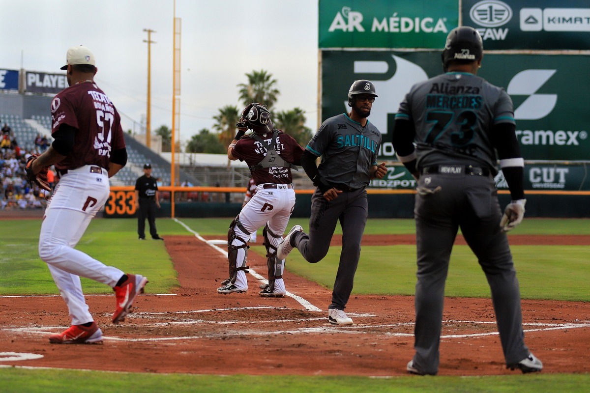 Saraperos se llevaron la serie ante Unión Laguna 6 carreras por 4. | Rolando Riestra
