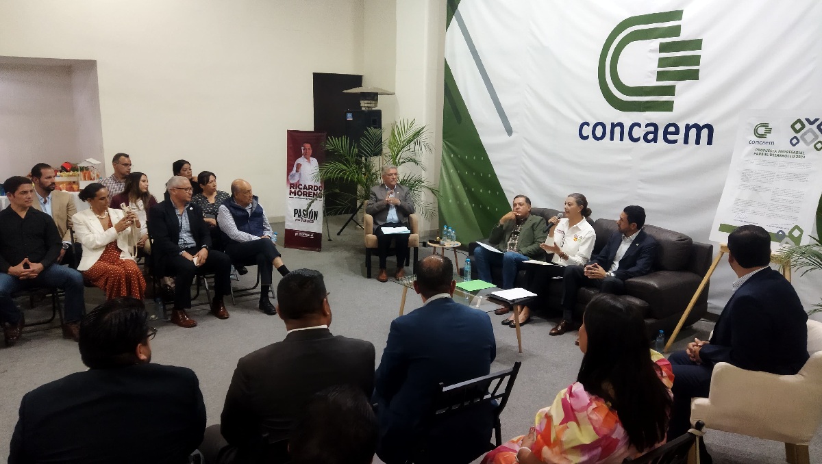 Ricardo Moreno participa en el Foro Democrático Pulso Empresarial organizado por Concaem. Foto: (Especial)