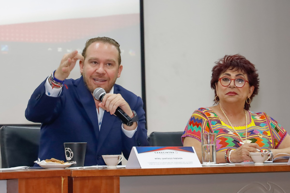 Santiago Taboada se reúne con empresarios. (Foto: @CANACINTRAMex)