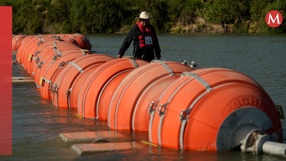 El gobierno federal se opone a la barrera acuática instalada por Texas. | AP