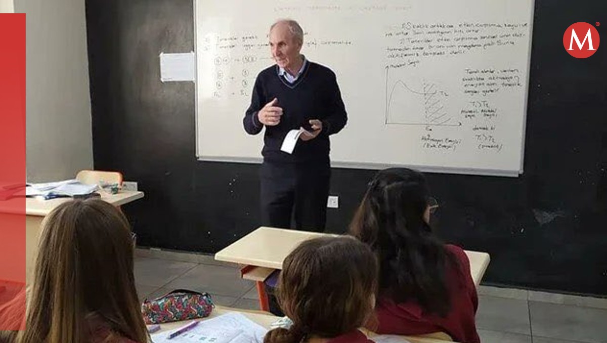 Ibrahim Okutgan fue asesinado por un ex alumno. | Especial