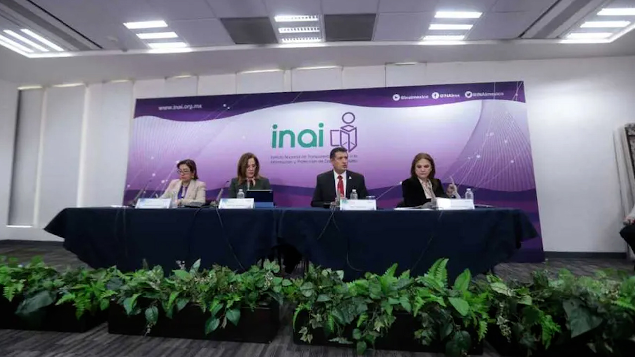 INAI ordena a Pemex aclarar qué sustancia contaminó agua de alcaldía Benito Juárez