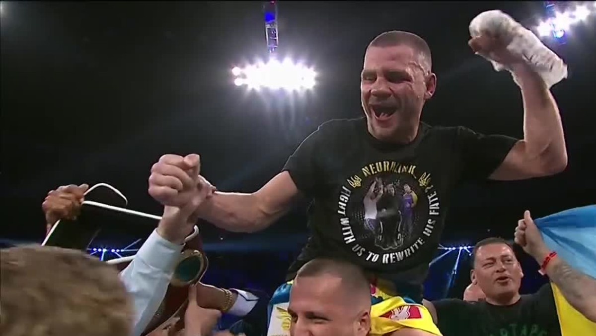 Denys Berinchyk vence a Navarrete y es campeón de la OMB (Captura de pantalla ESPN)