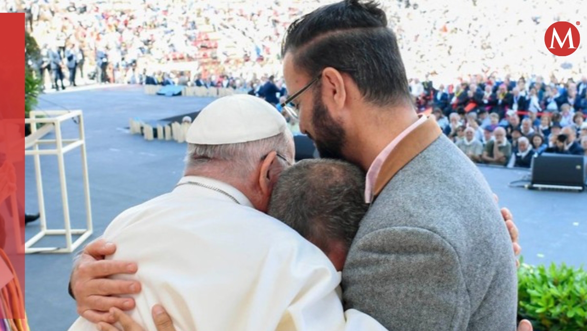 Francisco, Maoz y Azis se abrazaron durante un acto público en Verona. | Especial