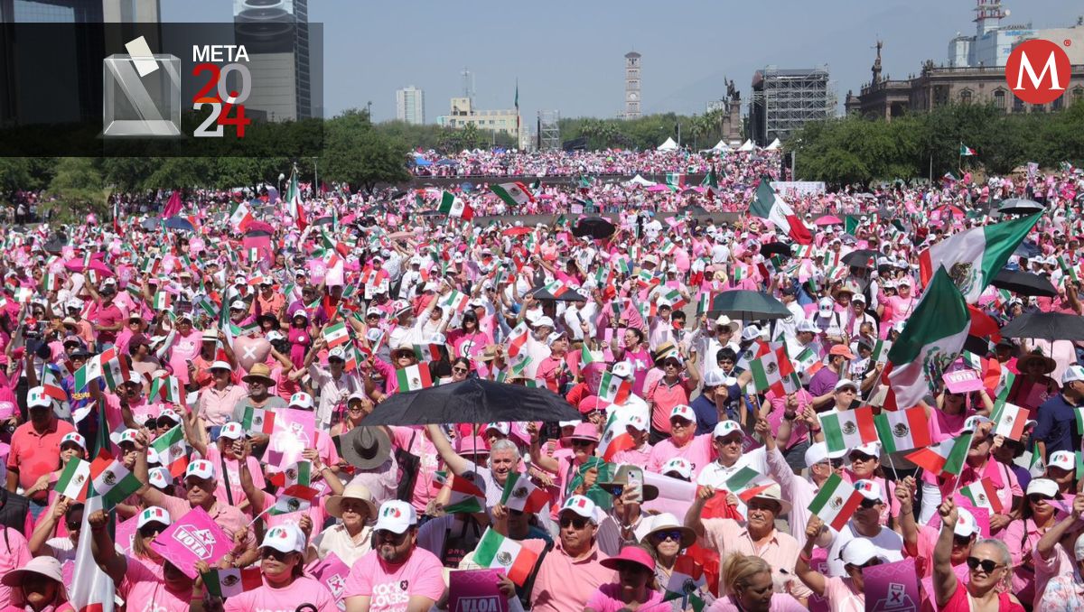 Más de 30 mil ciudadanos de Nuevo León realizan concentración rosa por la democracia de México. Especial