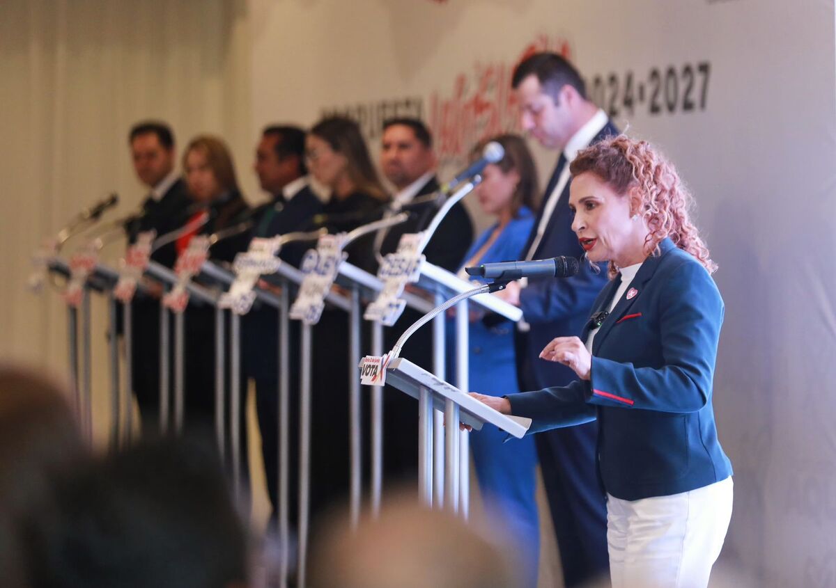 Gina Campuzano. | Especial