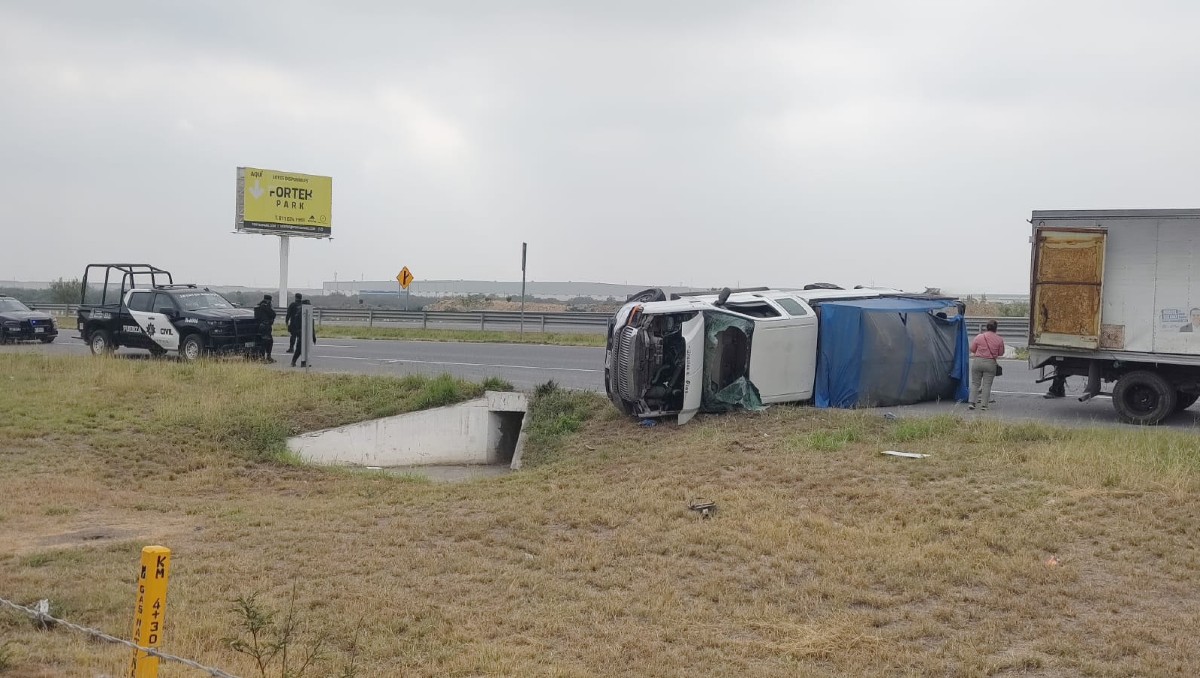 El accidente se registró en el sentido de Apodaca a García | Agustín Martínez