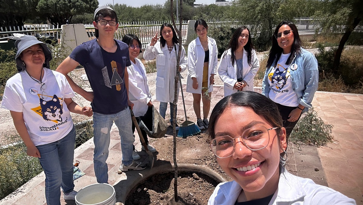 Alumnos de la Facultad d Ciencias Biológicas se prepararon para esta actividad. (cortesía)