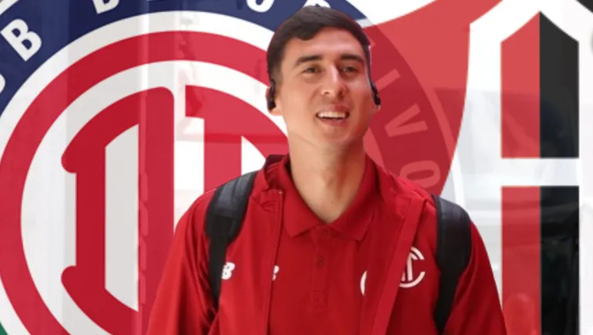 Adrian Mora llega a préstamo con los rojinegros del Atlas