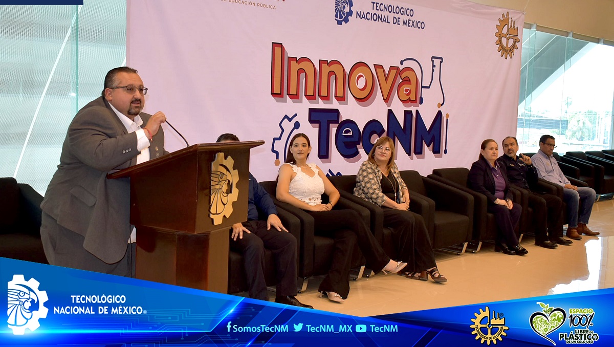Autoridades presentes en el InnovaTECNM 2024. (cortesía)