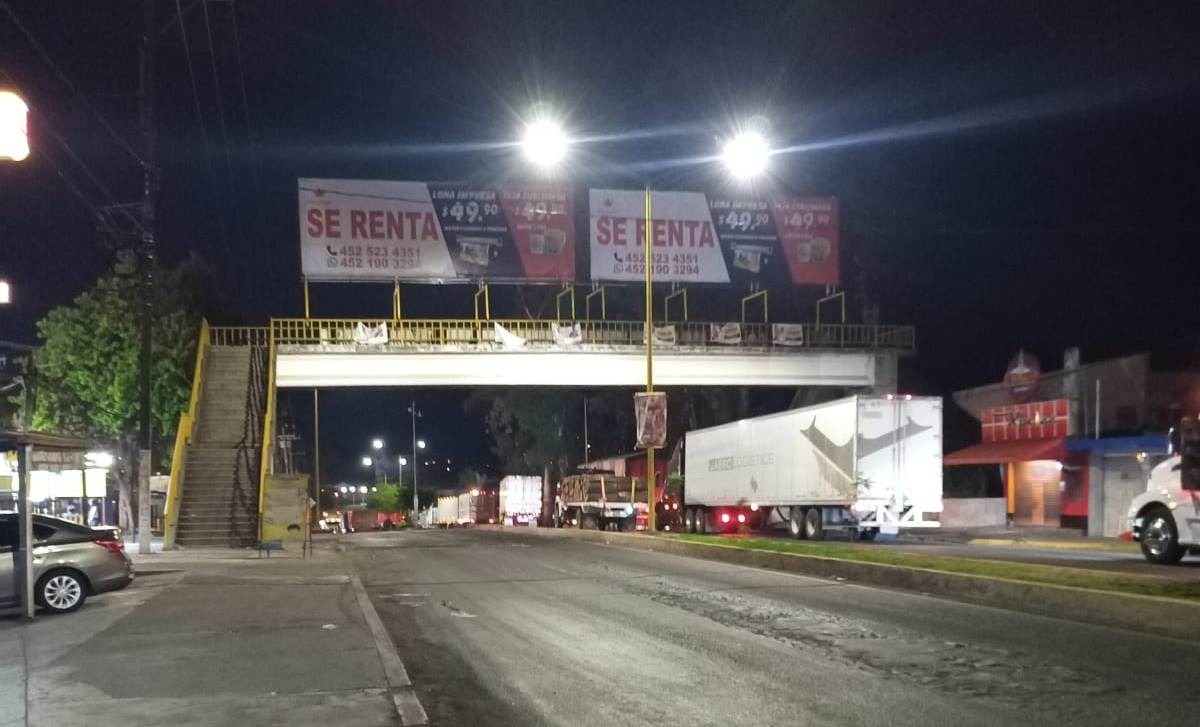 Exigen búsqueda inmediata: Comunidad de Uruapan bloquea vialidad tras desaparición de niñas | Especial